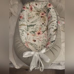 Baby co-sleeper SOLD